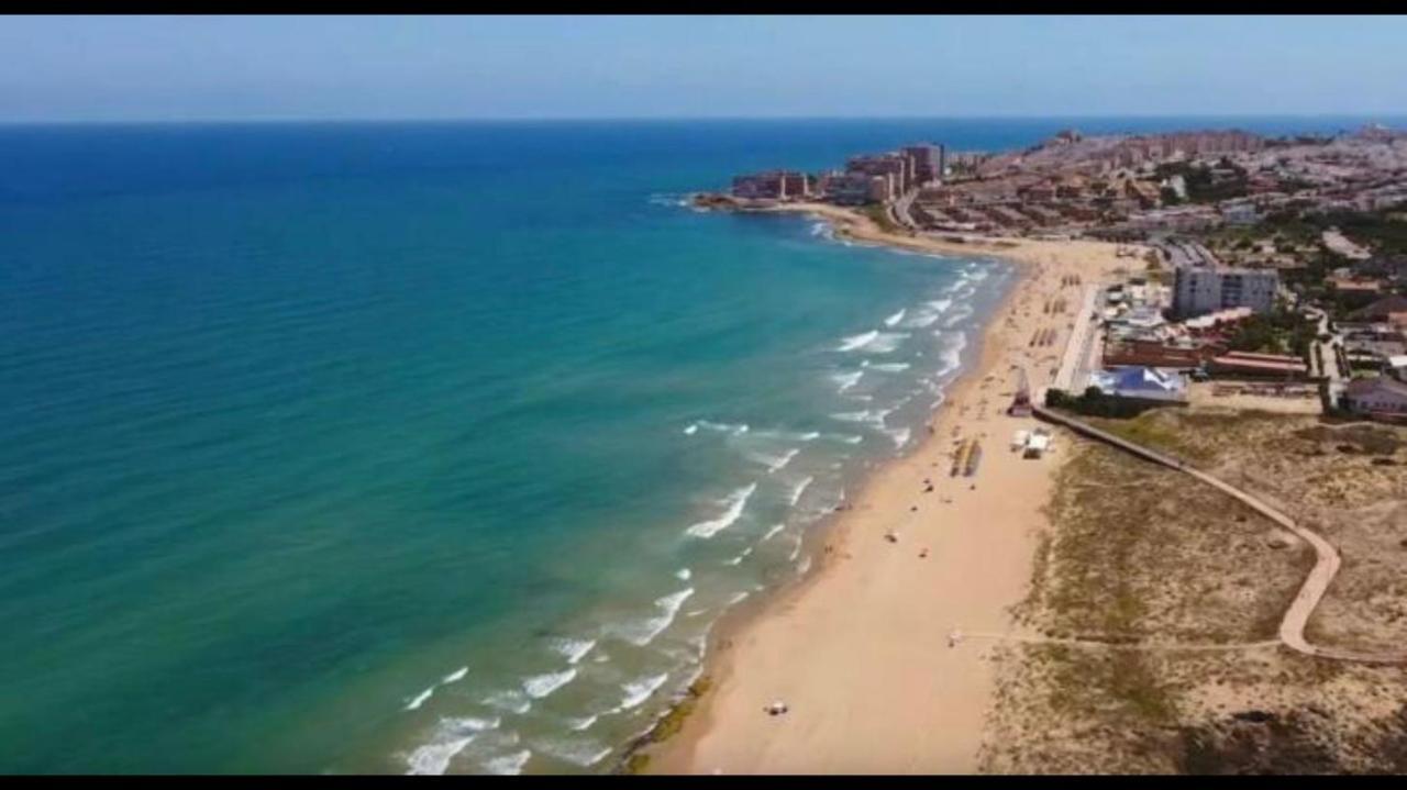 Espacioso Estudio Cerca De La Playa La Mata Ла-Мата Экстерьер фото